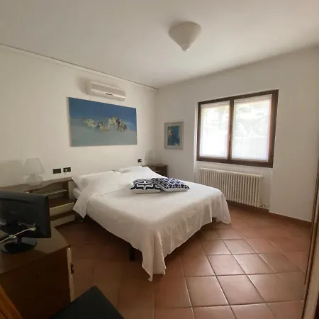 Ca' Rina Free Parking View